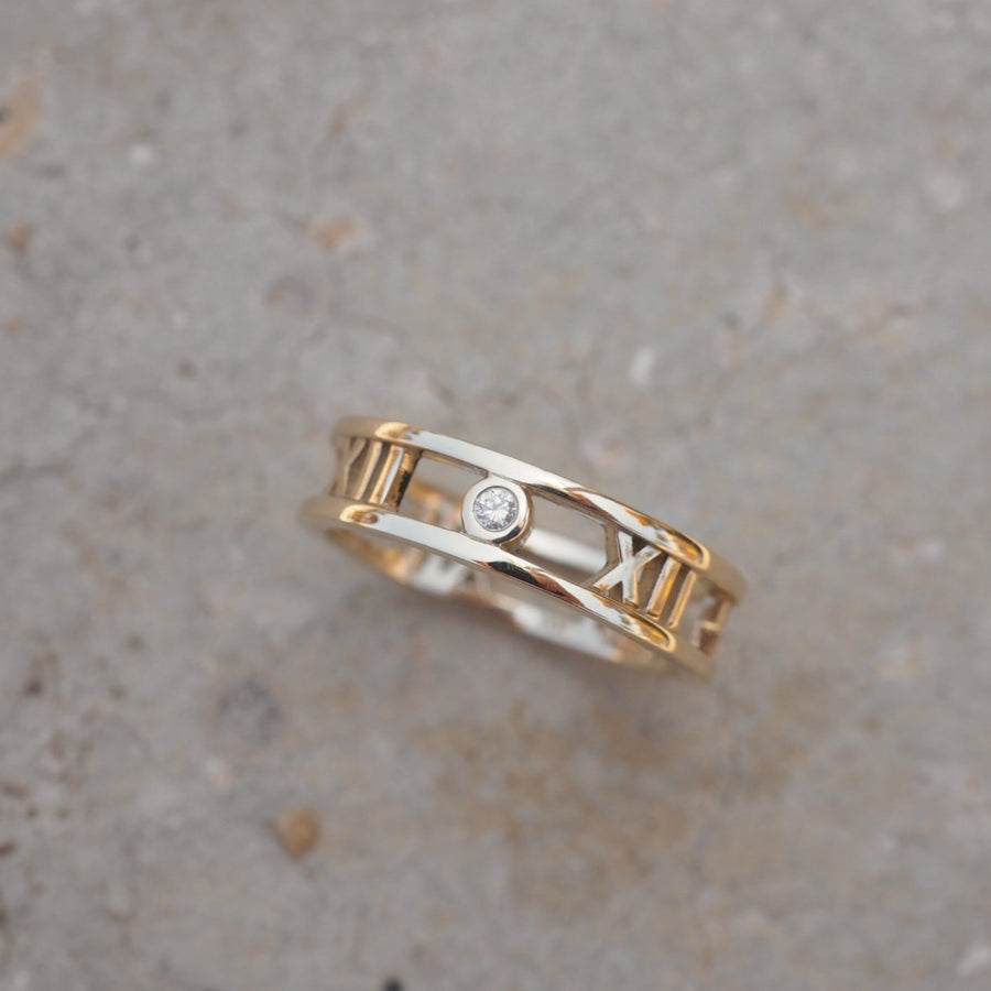 Roman Numeral Ring in Yellow Gold